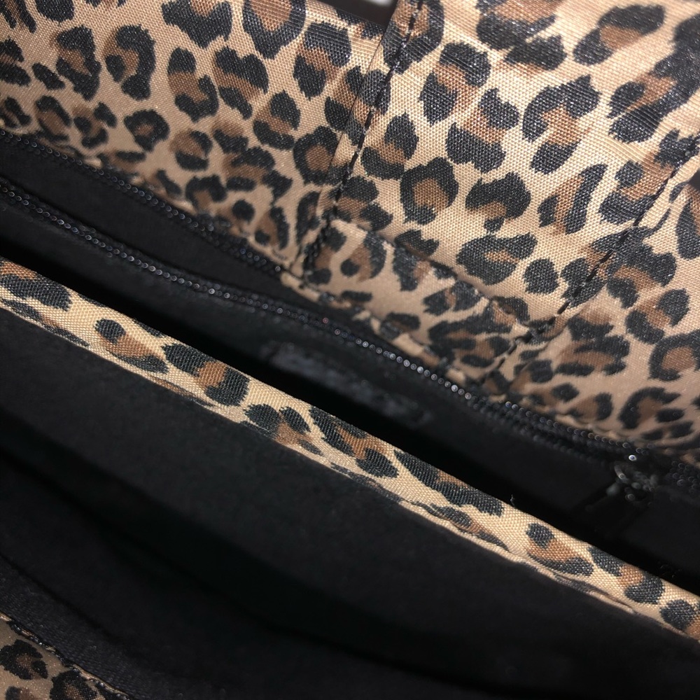 Shoulder Bag 🐆 - Picture 3 of 3